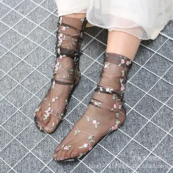 2 Farby Výšivky Kvety Tylu Ponožky Ženy Transparentné Ultra-tenké Ponožky Dlho Lolita Dámy Oka Kvetinový Zábavné Ponožky pančuchový tovar