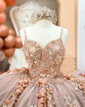 2021 Kávy Korálkové Quinceanera Šaty, Sexy Špagety Krku Appliqued 3D Kvetinovým Sweet 16 Princezná plesové Šaty, Sprievod Plášte vestido
