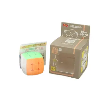 YONGJUN 3x3x3 Mini Chlieb Magic Cube Rýchlosť Puzzle Kocky 3x3 Vzdelávacie Relaxačná Hračky pre Dospelých, Deti Darčeky s Držiakom