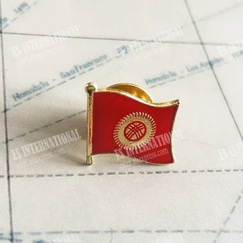 Kirgizsko Národnej Vlajky Preklopke Kolíky Crystal Epoxidové Kovové Smalt Odznak Farba Brošňa so suvenírmi Vyhovovali osobnosti Pamätné