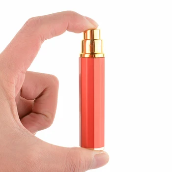 Mini Prenosné 8ML Mnohouholník Hliníkové Naplniteľné Parfum Fľašu Sprej Prázdne Kozmetické Kontajner Cestovné Ženy Muži Parfum Nástroje