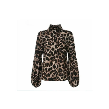 Dámy jar/leto 2021 dlhý rukáv tričko s voľnými golier a krajky slim leopard tlač temperament