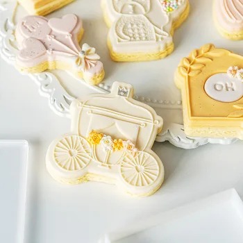 1Pcs Princezná Happy Birthday Cake Cookie Embosser Cookie Cutter Akryl Fondant Cukru Plavidlá Pečiatka Fréza Cake Decoration Nástroje