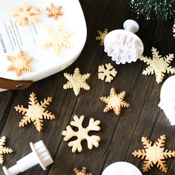 3ks/set 3D Snowflake Tortu Formy Fondant Pečivo Piest Fréza Vianočná Výzdoba Pre Domáce Pečenie Sugarcraft Cake Zdobenie Nástroje