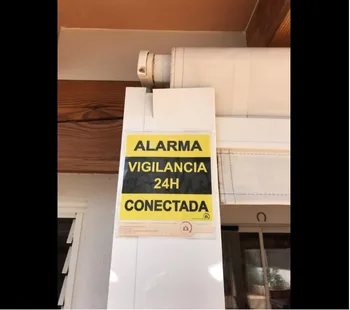 Samolepiace upozornenie plagát, alarm 15x15 poplach 24H pripojený dohľadu rotulo amarillo v castellano